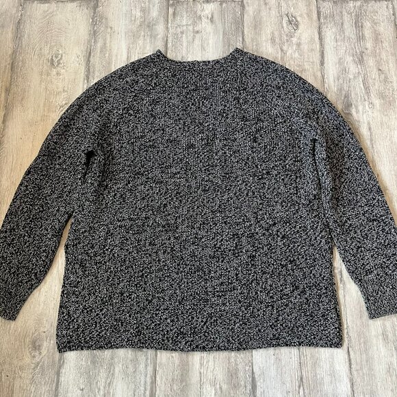 Athleta Switchback Wool-Blend Sweater, Black Marl, V-Neck Oversized, Small - Picture 6 of 8